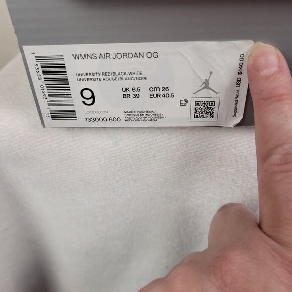 Air Jordan OG University Red womens size 9 sneakers - Picture 8 of 8